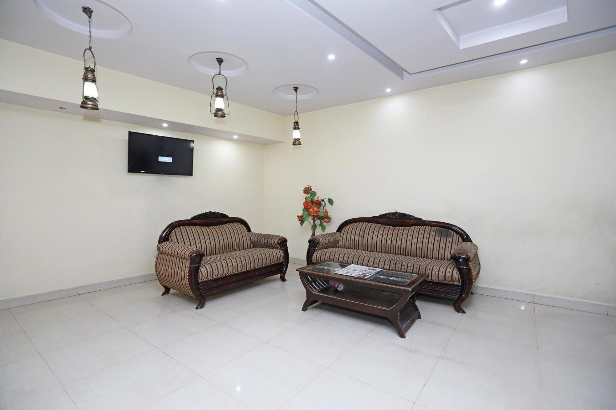 Hotel O Mahipalpur Inn New Delhi Extérieur photo