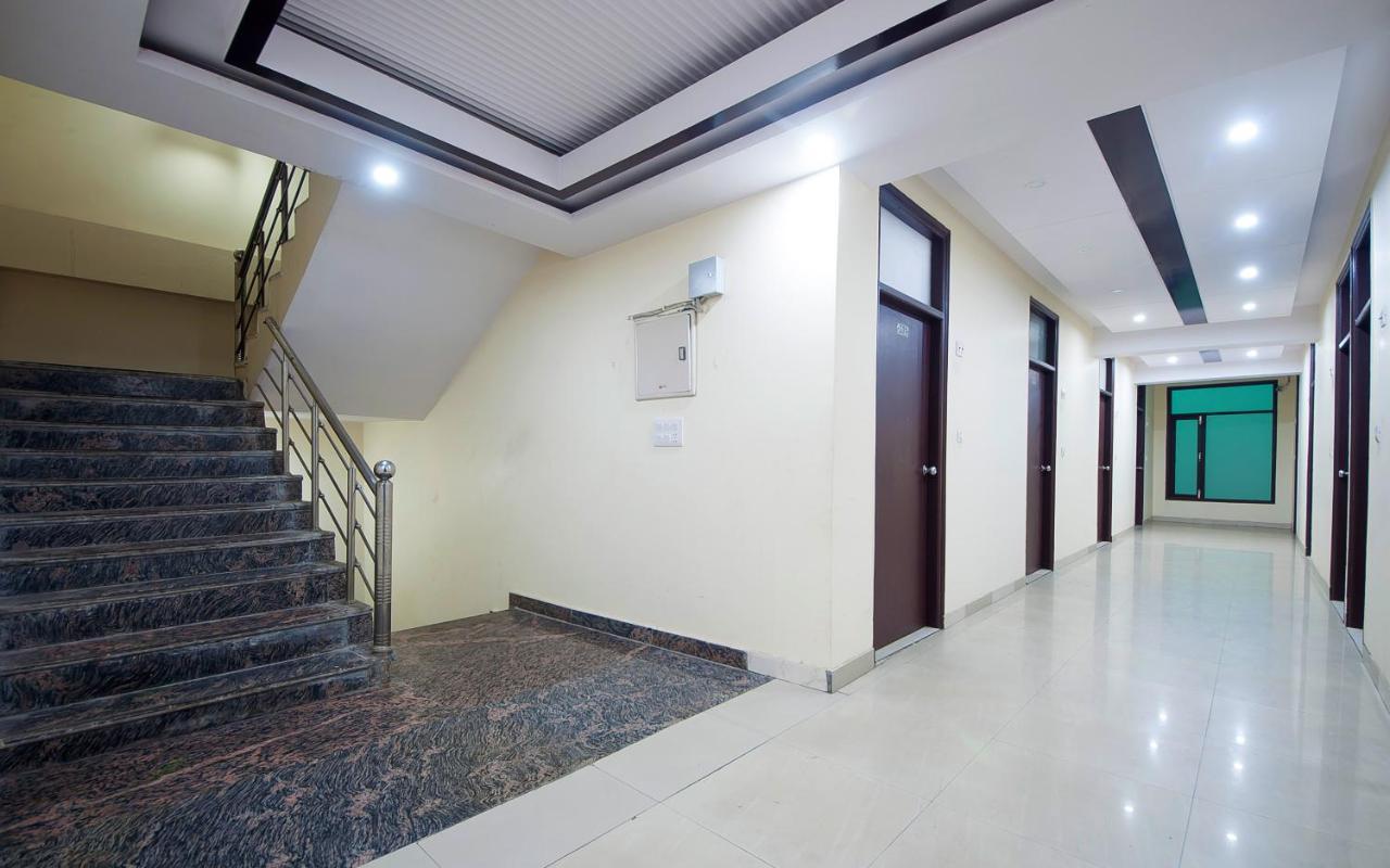 Hotel O Mahipalpur Inn New Delhi Extérieur photo