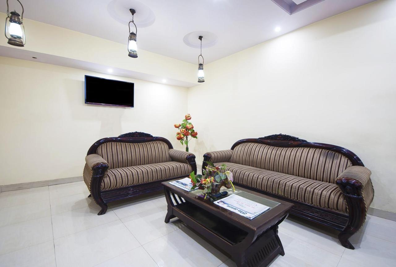 Hotel O Mahipalpur Inn New Delhi Extérieur photo